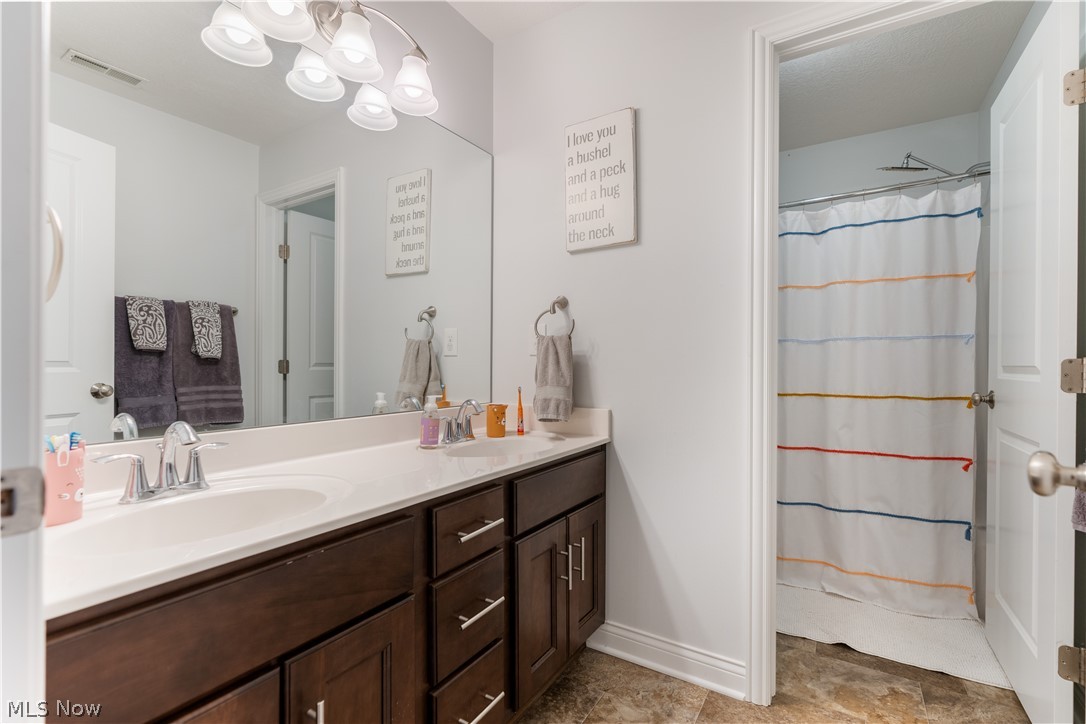 9945 Guardian Circle NW North Canton OH 44720