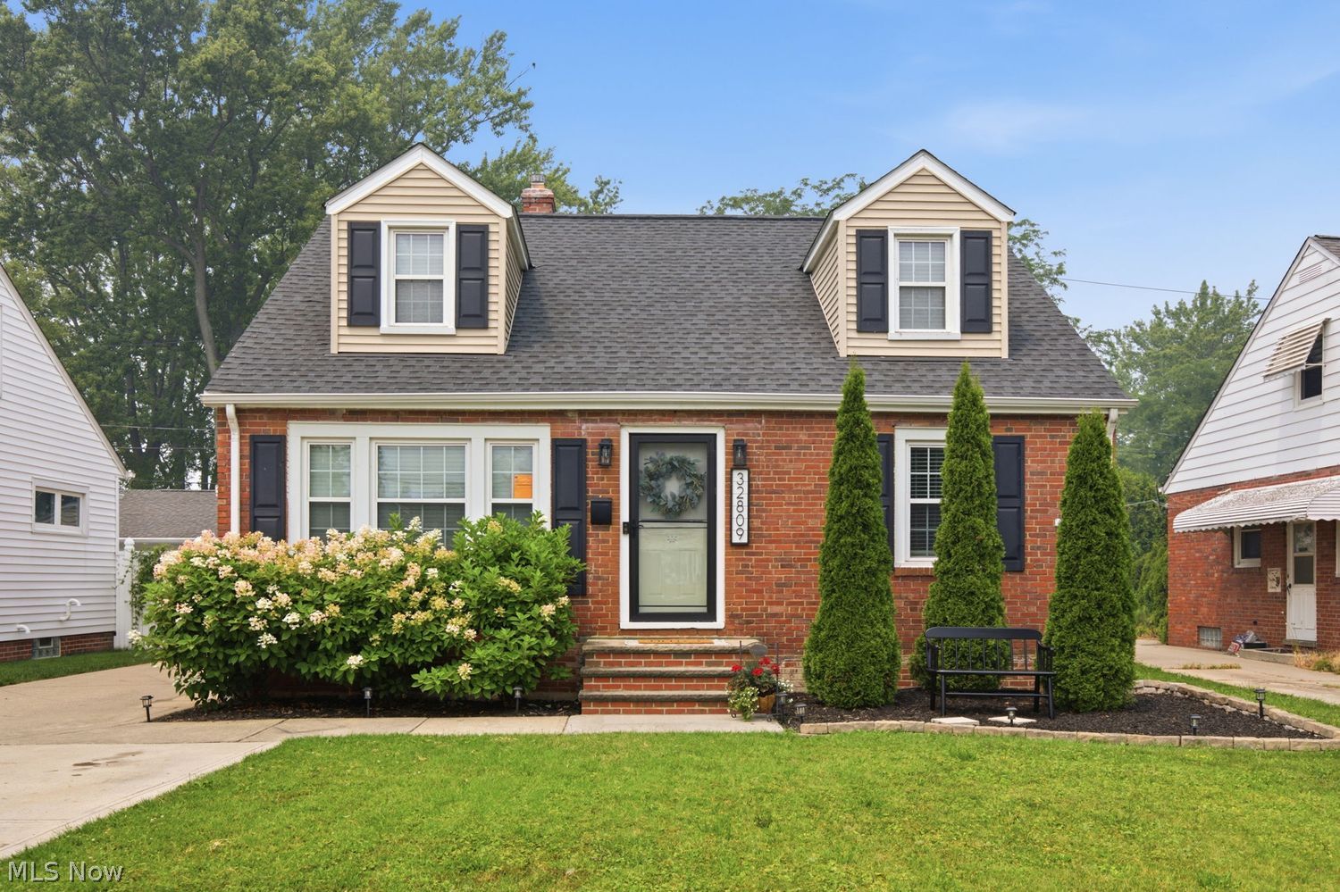 Willowick OH, 32809 Lake Shore Boulevard
