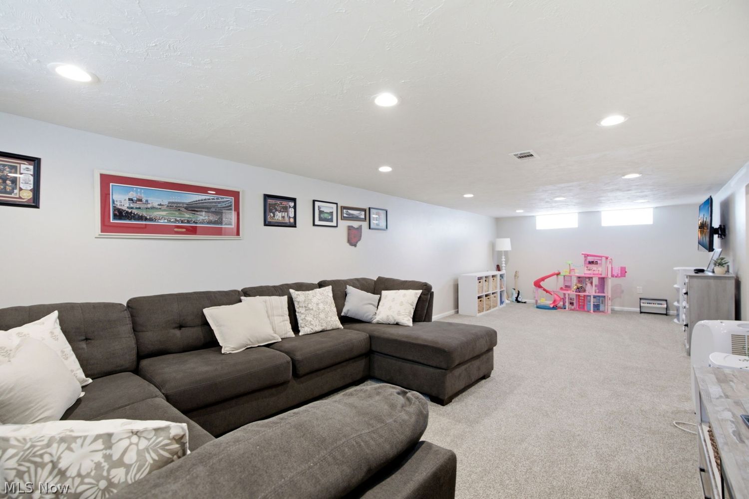 32809 Lake Shore Boulevard Willowick OH 44095