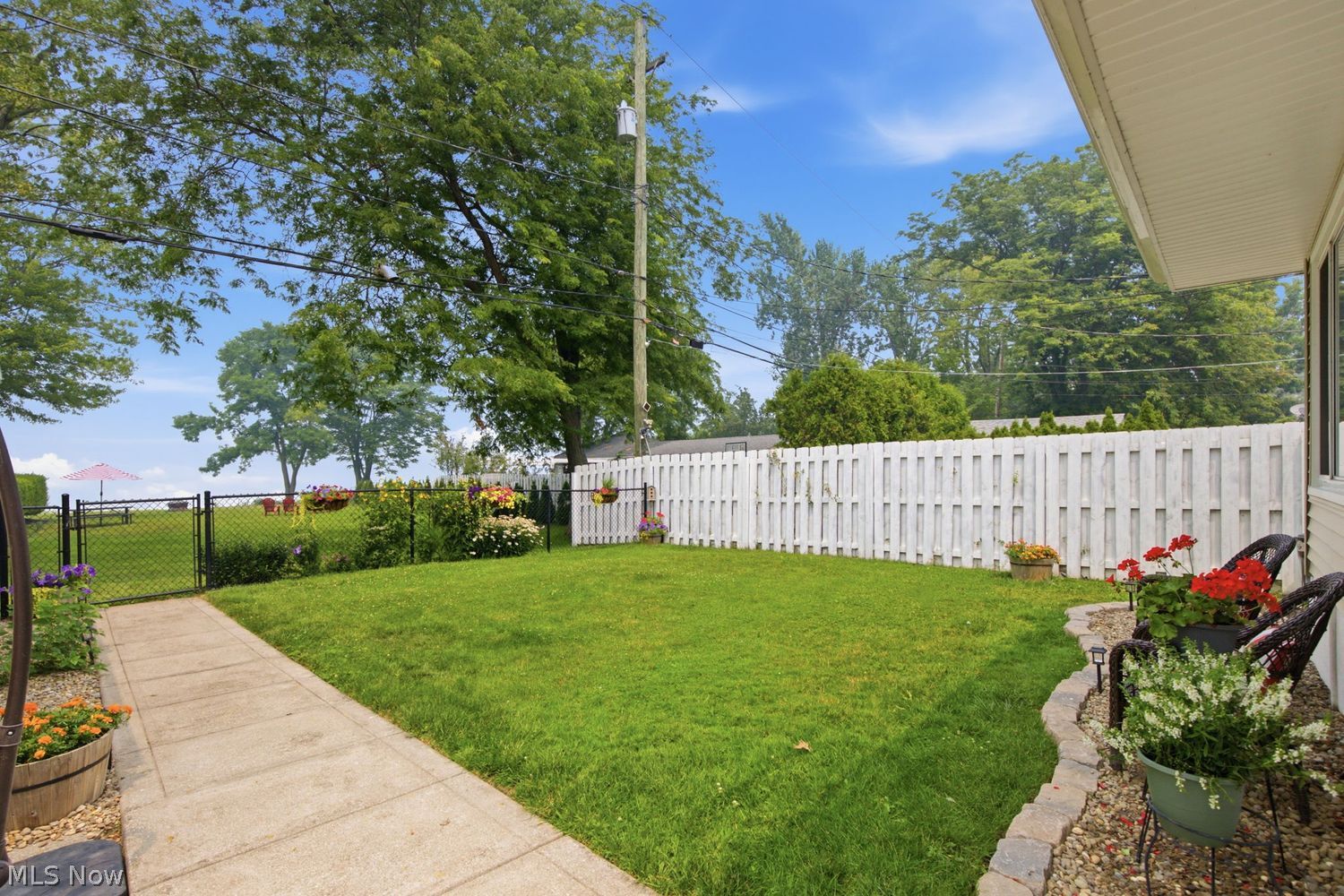 32809 Lake Shore Boulevard Willowick OH 44095