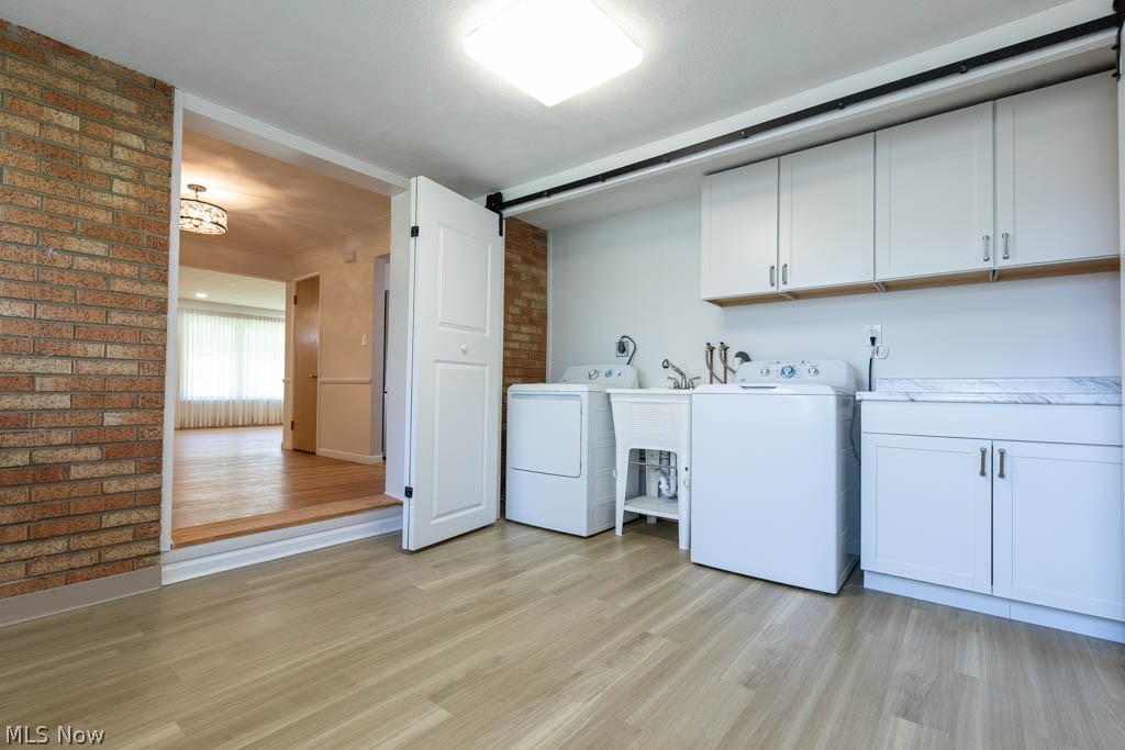 1872 Bremerton Road Lyndhurst OH 44124