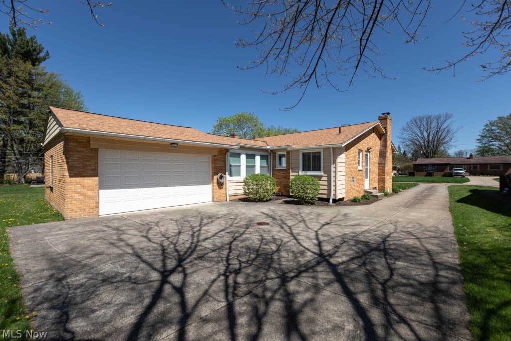 1872 Bremerton Road Lyndhurst OH 44124