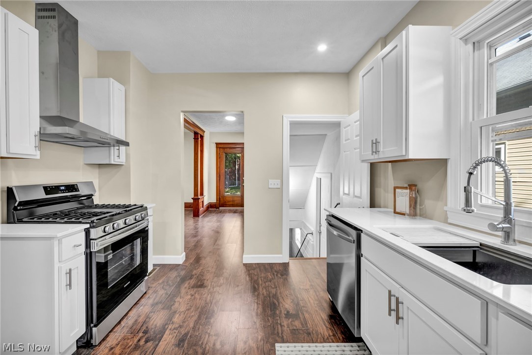 824 W 58th Street Ashtabula OH 44004