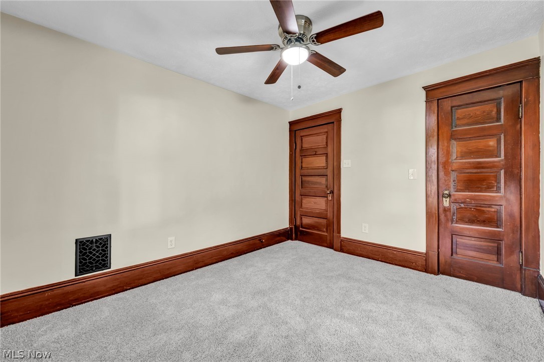 824 W 58th Street Ashtabula OH 44004