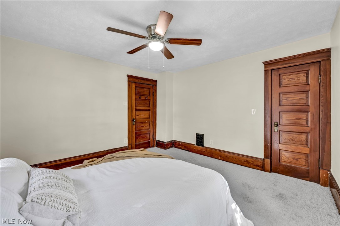 824 W 58th Street Ashtabula OH 44004