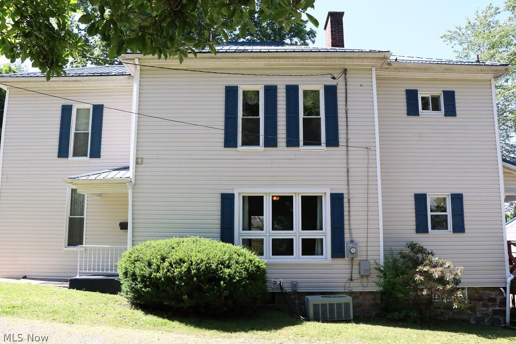 1443 Pleasant Avenue Wellsburg WV 26070