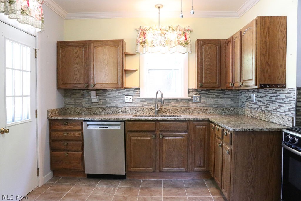 1443 Pleasant Avenue Wellsburg WV 26070