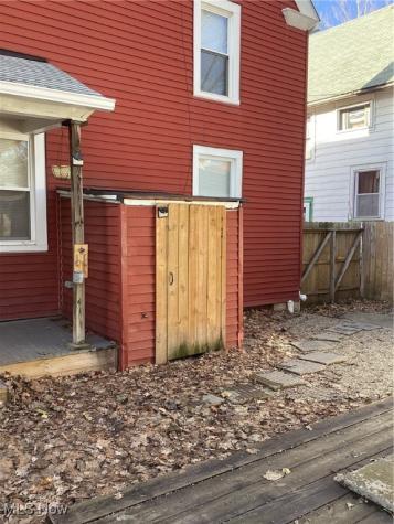 3895 W 34th Street Cleveland OH 44109