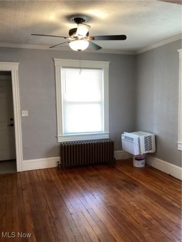 3895 W 34th Street Cleveland OH 44109