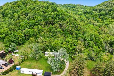 29765-29775 State Route 7 Marietta OH 45750
