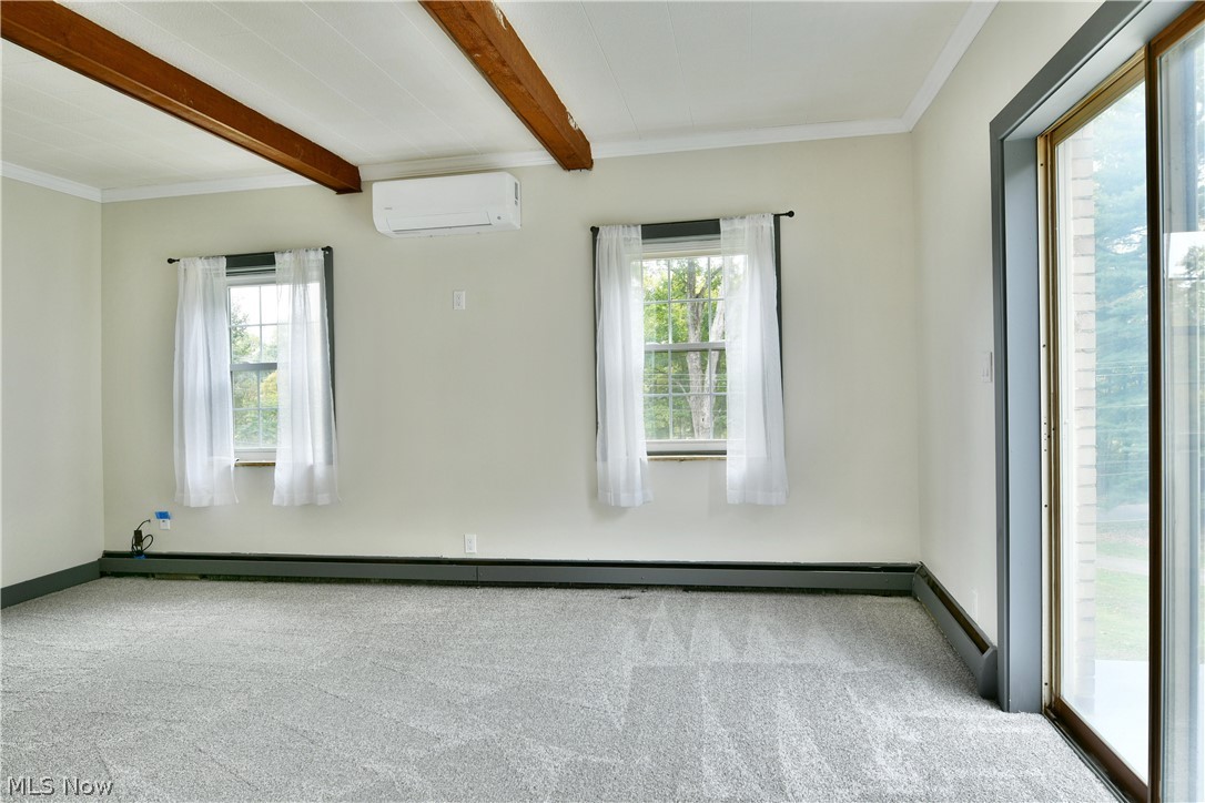 892 Yankee Run Road Masury OH 44438