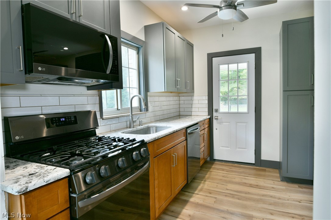 892 Yankee Run Road Masury OH 44438