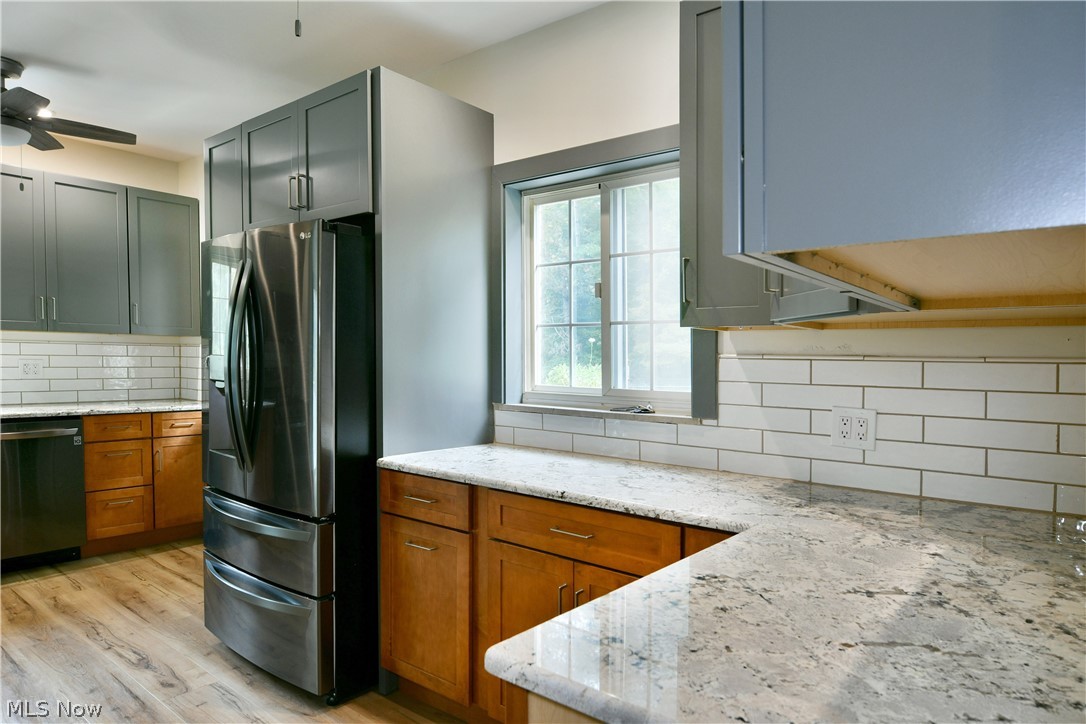 892 Yankee Run Road Masury OH 44438