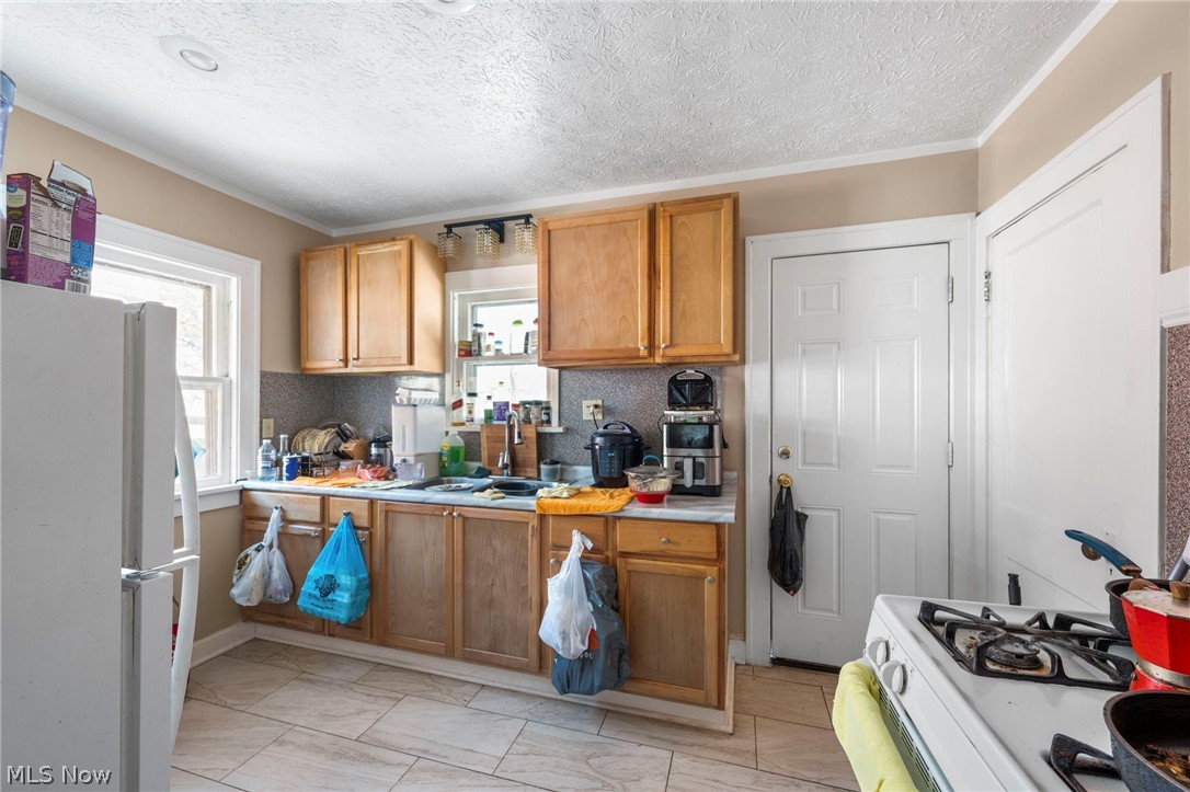 3997 W 22nd Street Cleveland OH 44109