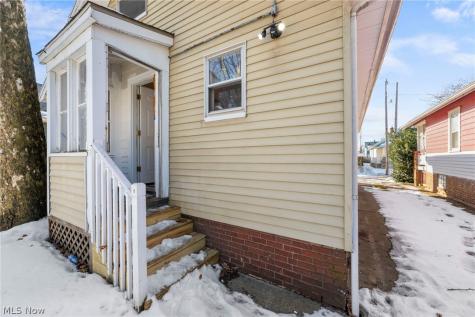 3997 W 22nd Street Cleveland OH 44109