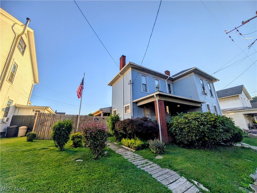 306 10th Street Wellsville OH 43968