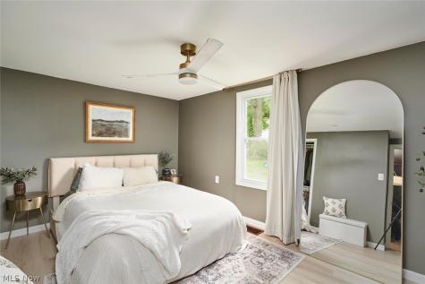 3305 Klages Boulevard Tallmadge OH 44278