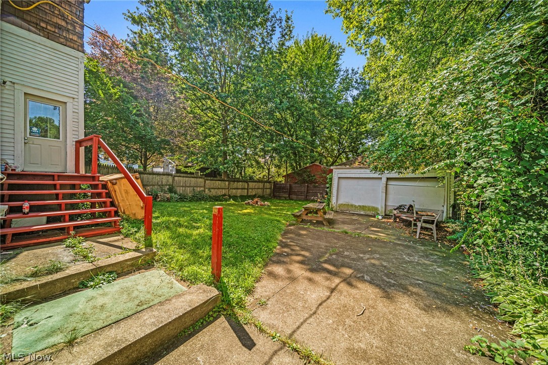 1066 Emma Avenue Akron OH 44302