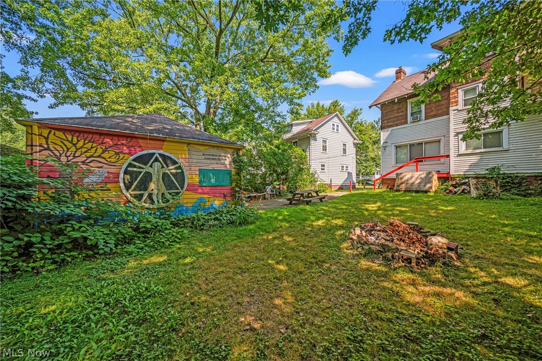1066 Emma Avenue Akron OH 44302