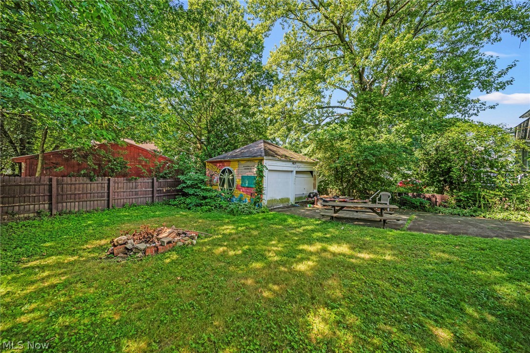 1066 Emma Avenue Akron OH 44302