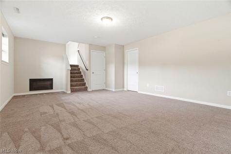 5858 NE Birmingham Street Canton OH 44721
