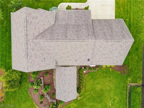 5858 NE Birmingham Street Canton OH 44721