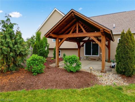 5858 NE Birmingham Street Canton OH 44721