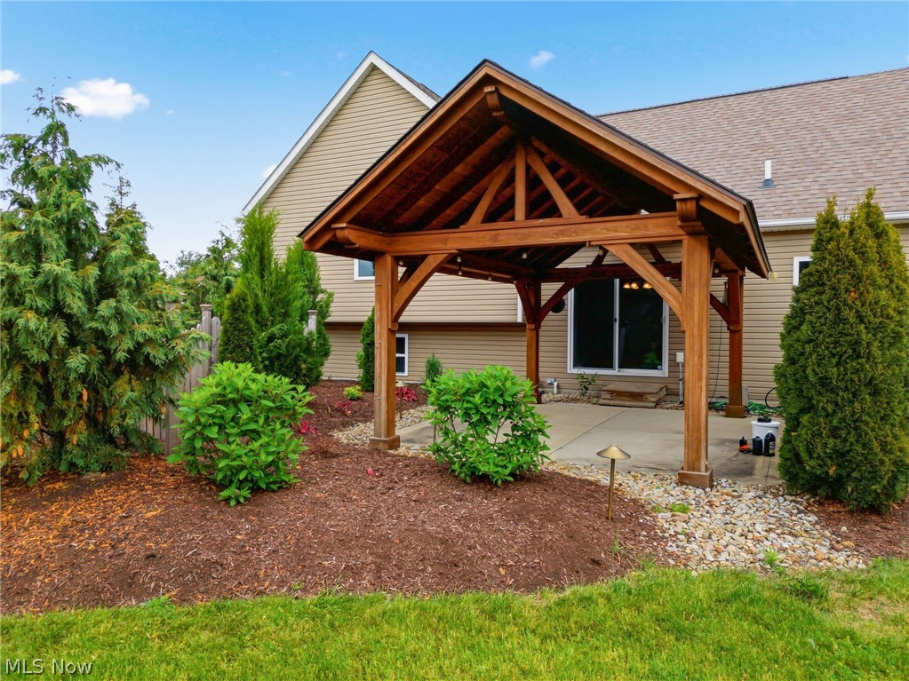 5858 Birmingham Street NE Canton OH 44721