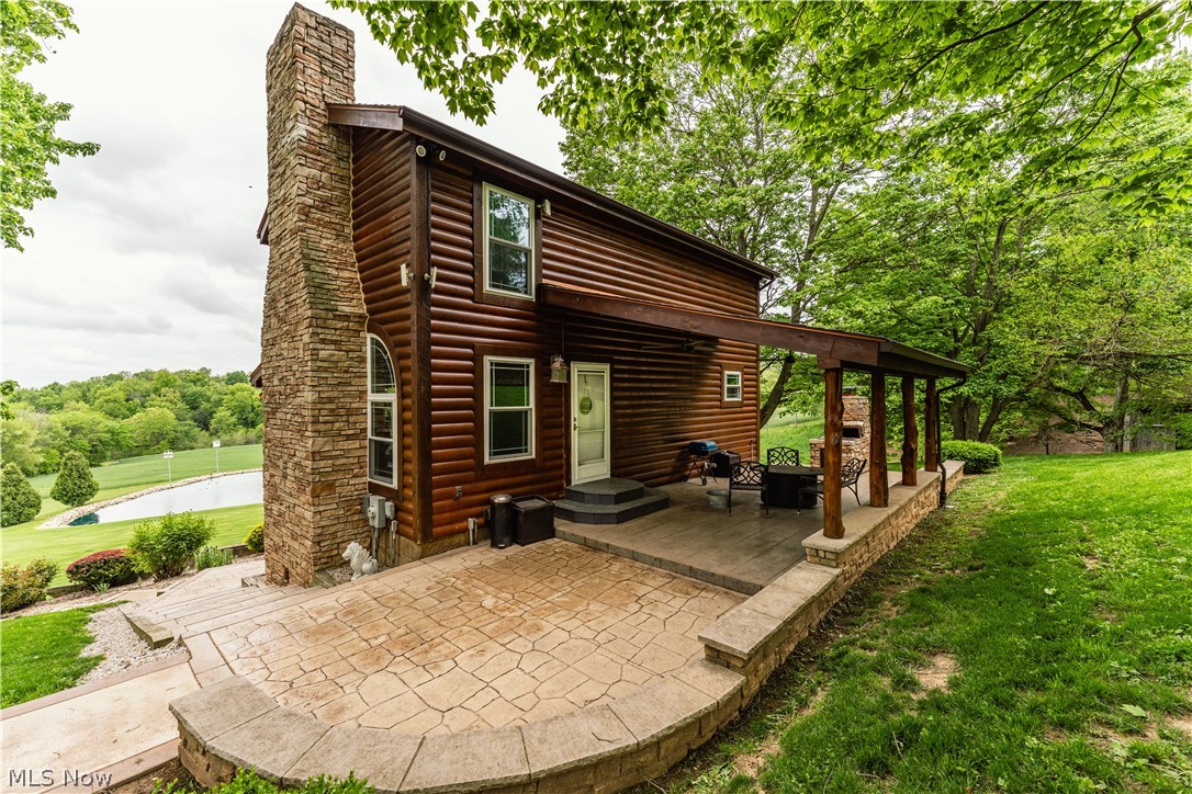 28957 Trail 240 Fresno OH 43824