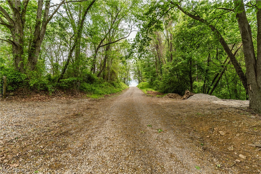 28957 Trail 240 Fresno OH 43824