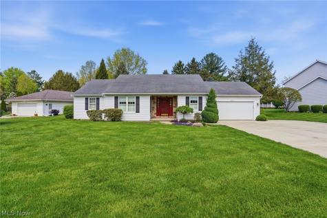 5802 Cambridge Circle Sandusky OH 44870