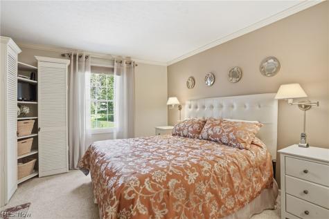 5802 Cambridge Circle Sandusky OH 44870