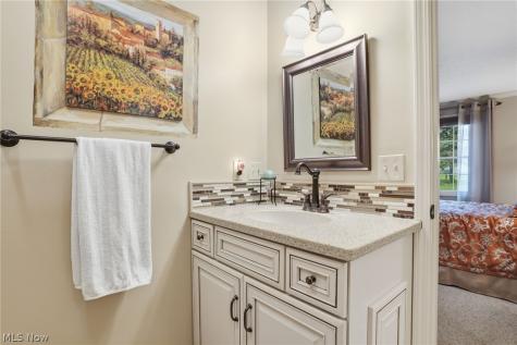 5802 Cambridge Circle Sandusky OH 44870