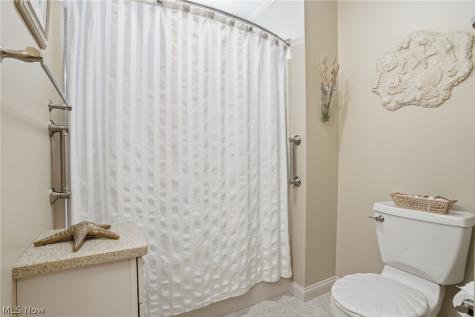 5802 Cambridge Circle Sandusky OH 44870