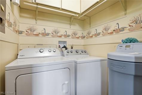 5802 Cambridge Circle Sandusky OH 44870