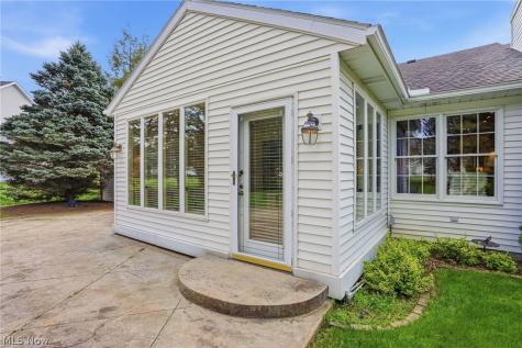 5802 Cambridge Circle Sandusky OH 44870