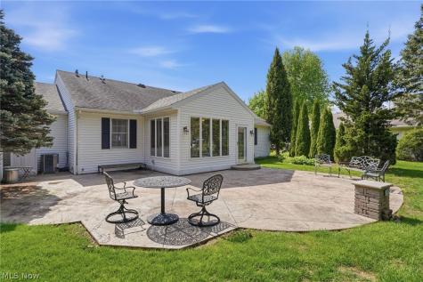 5802 Cambridge Circle Sandusky OH 44870