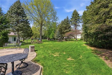 5802 Cambridge Circle Sandusky OH 44870