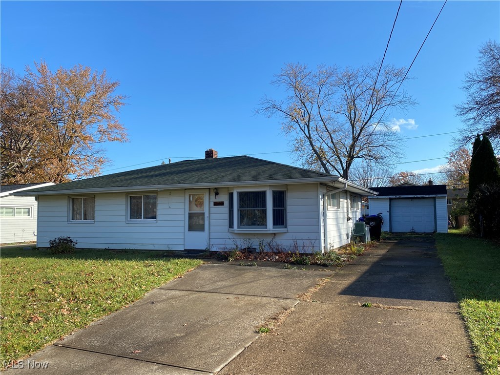 6545 Burton Drive Brook Park OH 44142