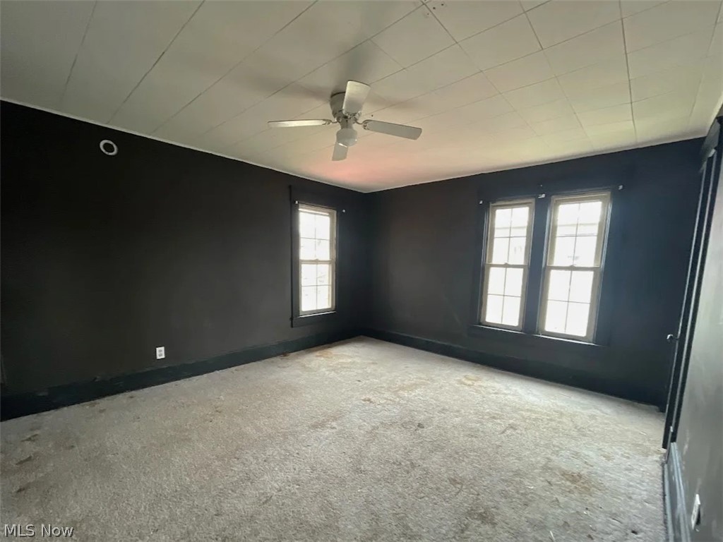 914 Stewart Avenue Cambridge OH 43725