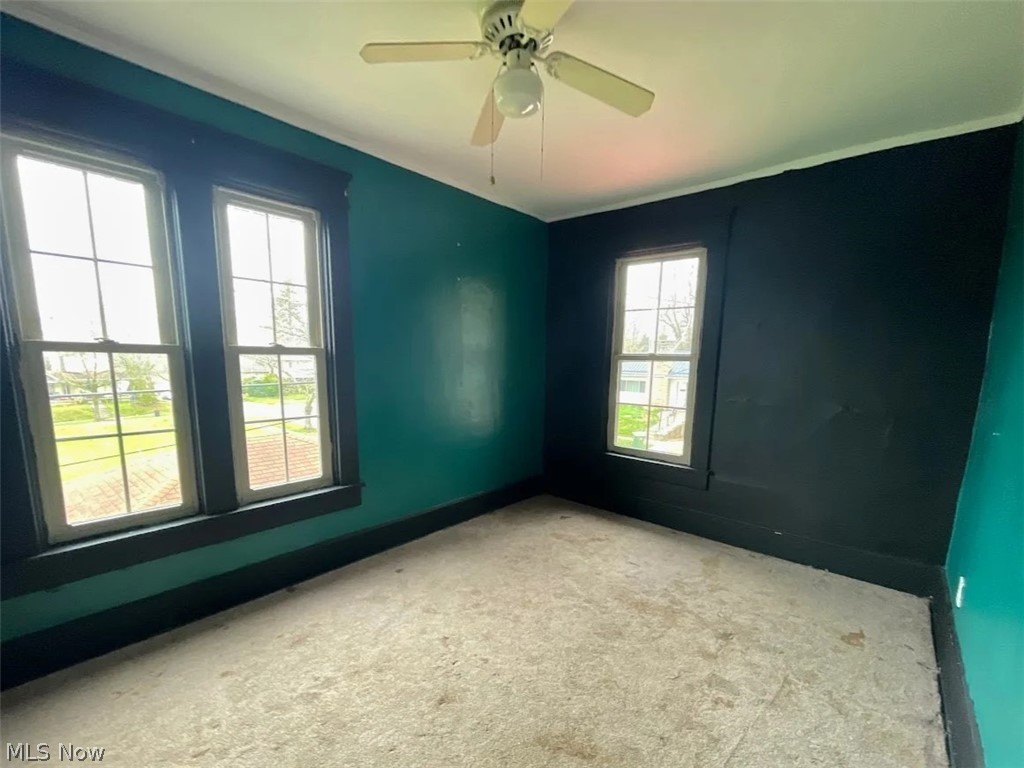 914 Stewart Avenue Cambridge OH 43725