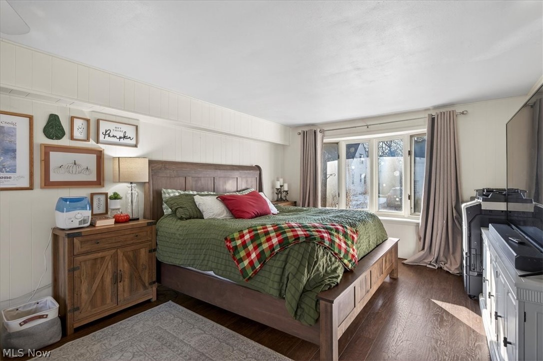 71 Lake Edge Drive Euclid OH 44123