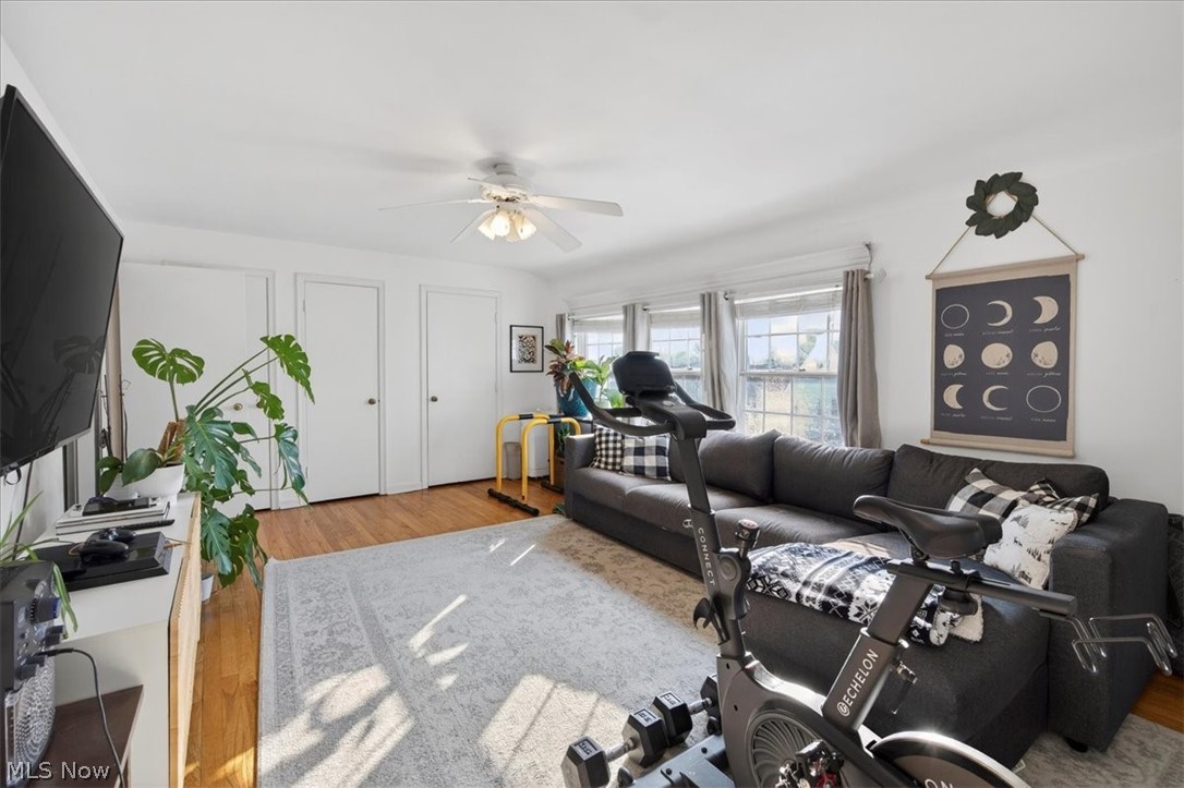 71 Lake Edge Drive Euclid OH 44123