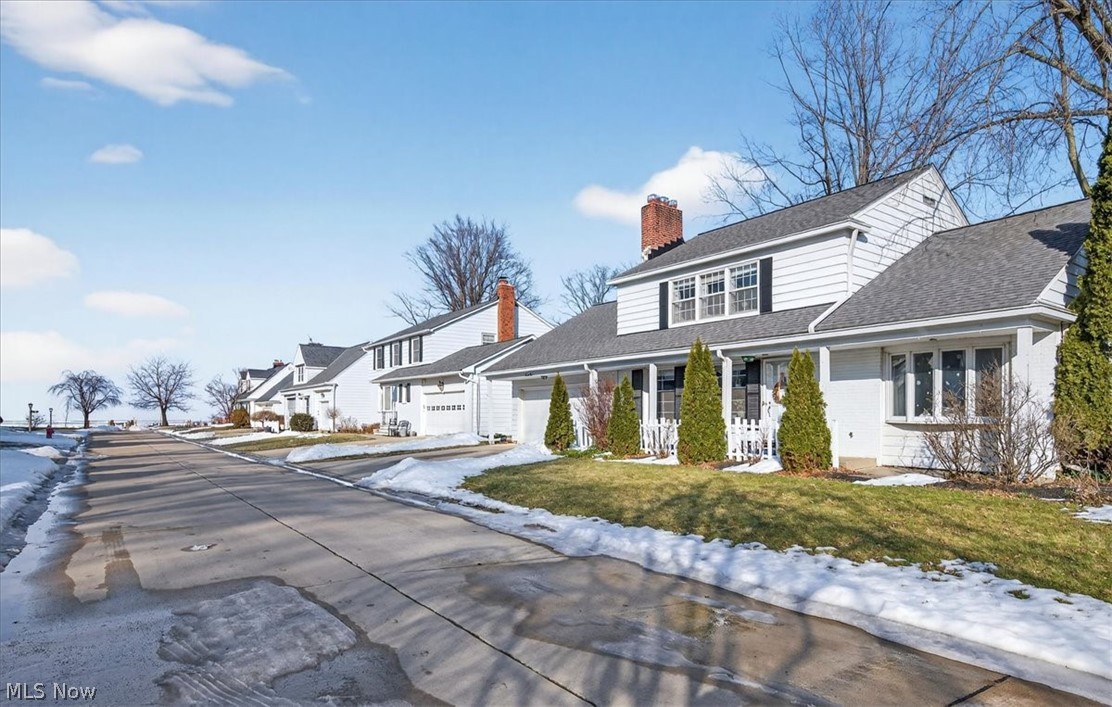 71 Lake Edge Drive Euclid OH 44123