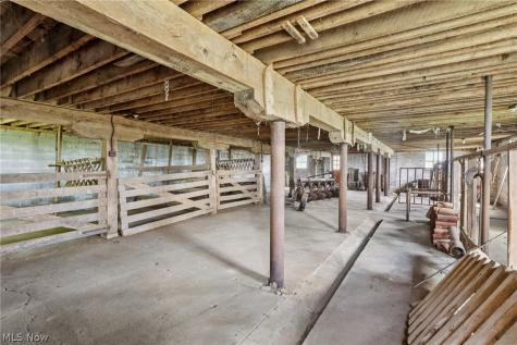 16441 Bieri Road Marshallville OH 44645