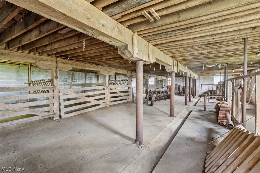 16441 Bieri Road Marshallville OH 44645