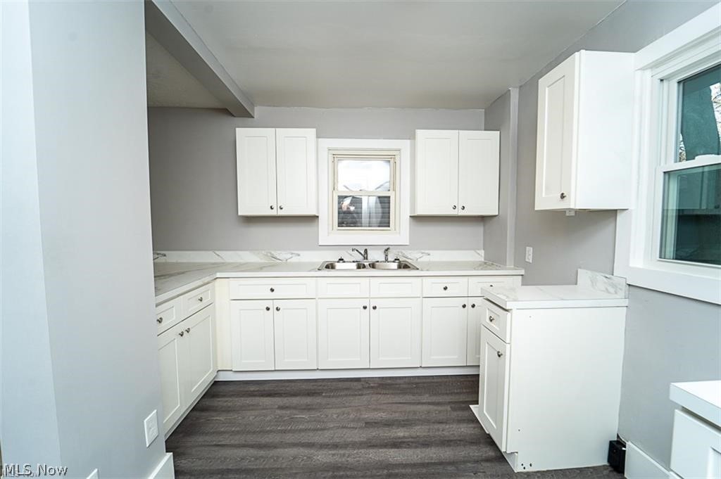 365 Noah Avenue Akron OH 44320