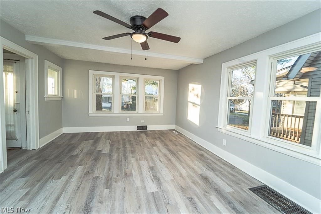 365 Noah Avenue Akron OH 44320