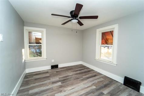 365 Noah Avenue Akron OH 44320