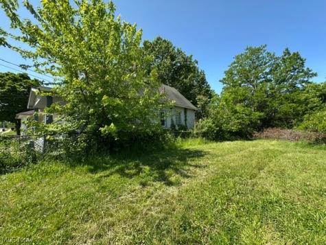 3578 E 76 Street Cleveland OH 44105